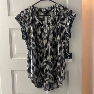 Simply vera Vera wang top